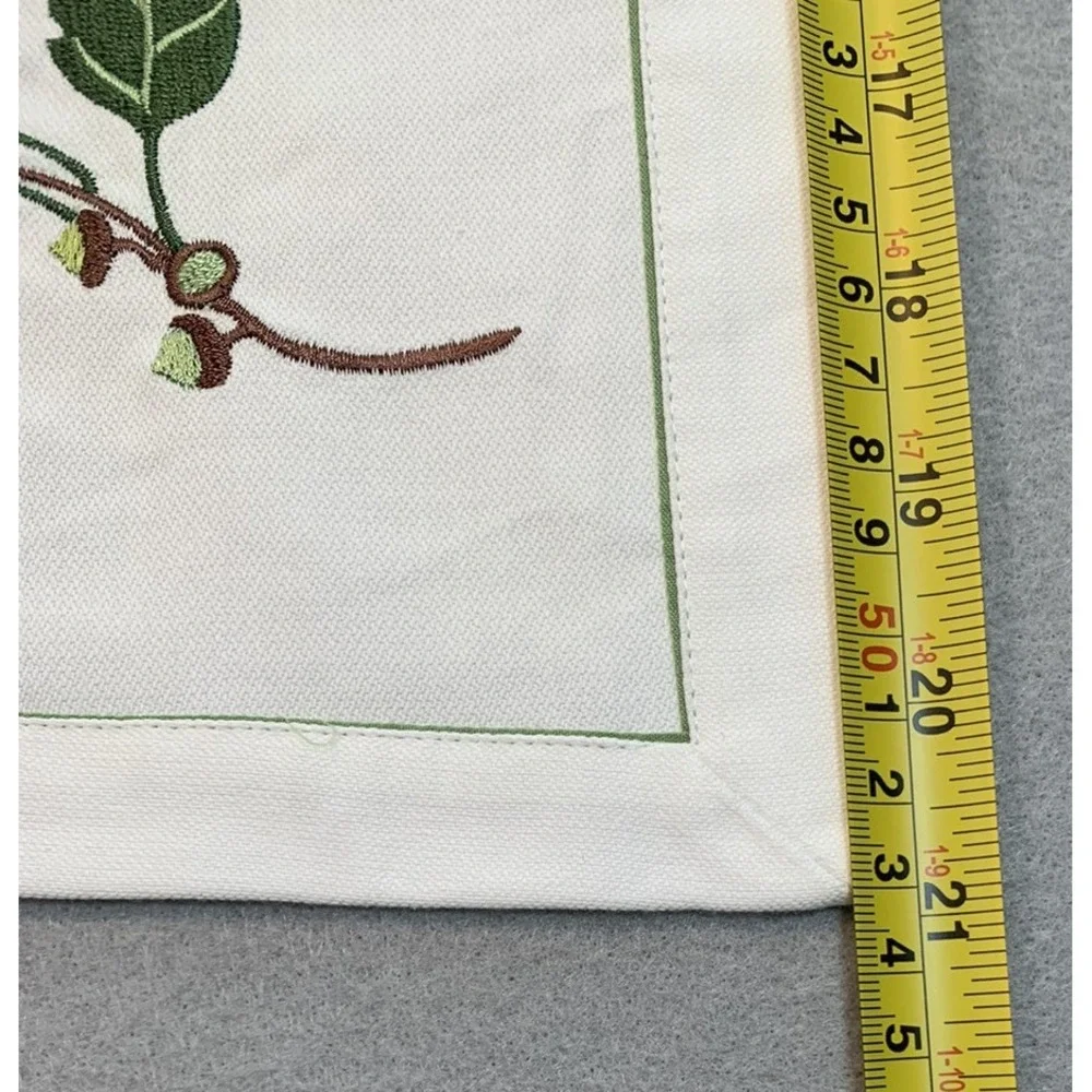 Crate & Barrel Embroidered SET of 6 Acorn Dinner Napkins PLUS Holders Rings